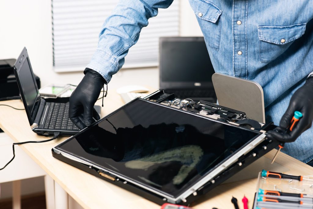 repairing broken computer